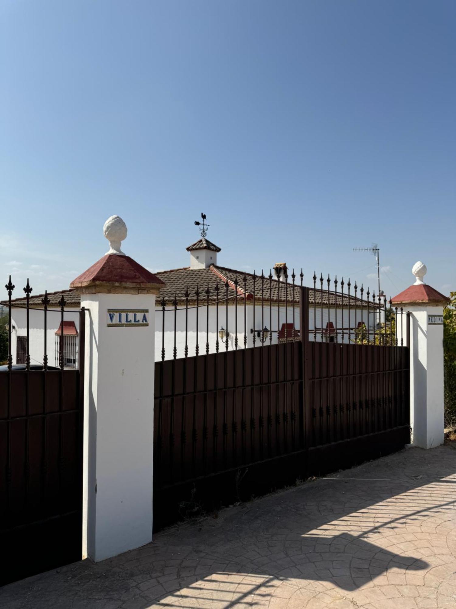 Casa Con Piscina Privada Villa Seville Luaran gambar